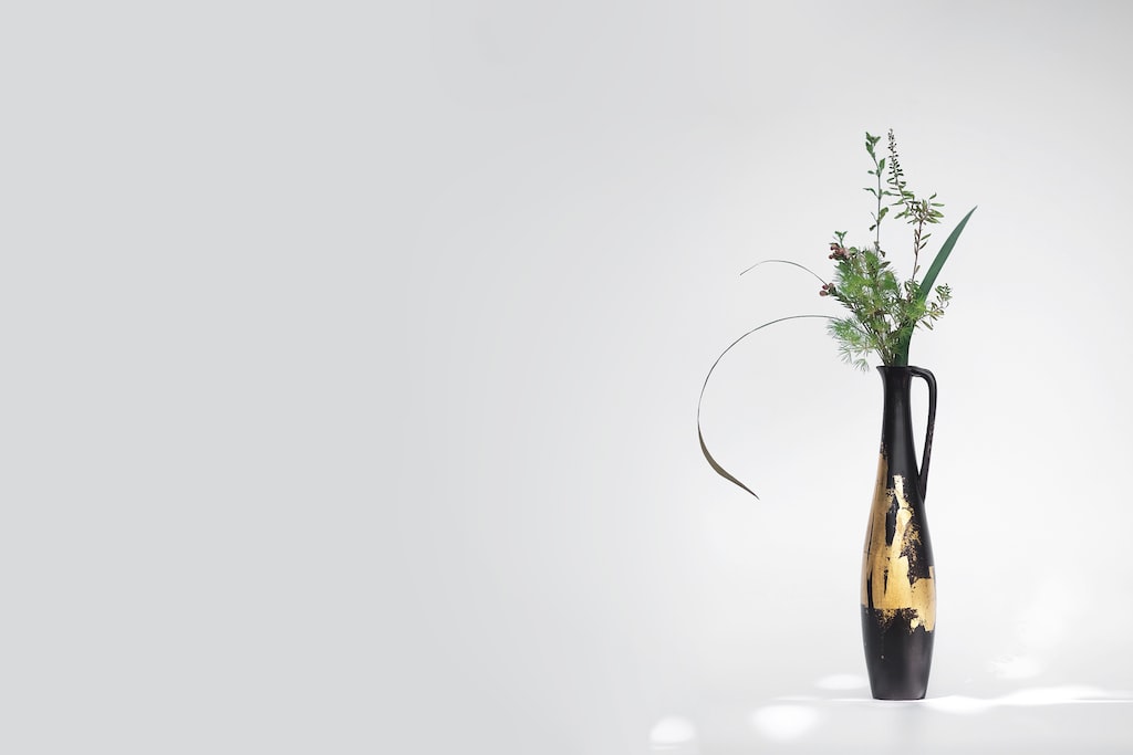 Dlaczego warto postawić (na) nowoczesny wazon?