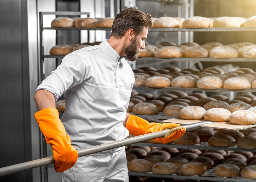 Z czego powinny być wykonane drzwiczki pieca chlebowego?